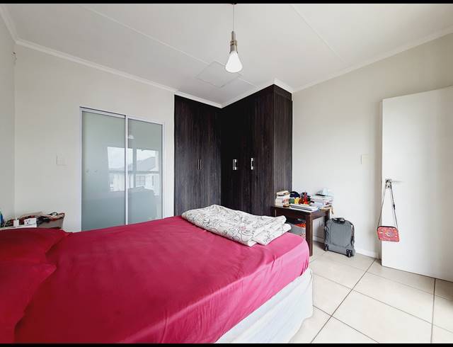 1 BEDROOM APARTMENT FOR SALE IN PETERVALE